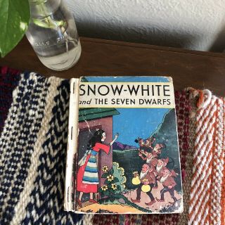 Vintage 1937 Snow White And The Seven Dwarfs Book Mcnally Colorful Pretty Tattoo