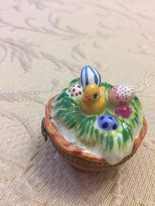 Vintage Hand - Painted Easter Egg Chick In Basket W Eggs Fancy Limoges Trinket Box