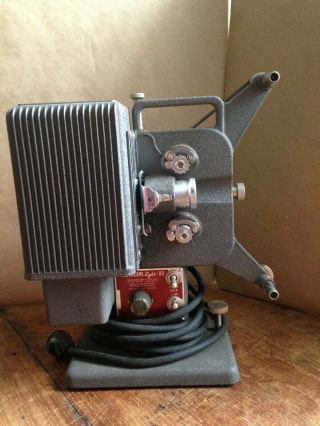 Vintage Eastman Kodak Kodascope Eight 33 8 Mm Movie Projector