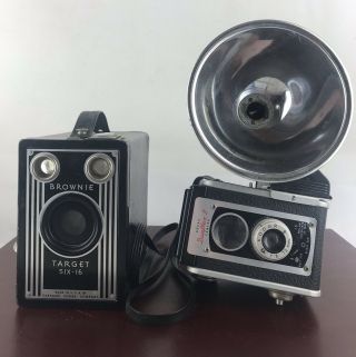 Vintage Kodak Dualflex Ii Camera With Orginal Flash And Brownie Target Six - 16