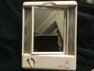 Vtg Conair Lighted Mirror With Magnification Tm8