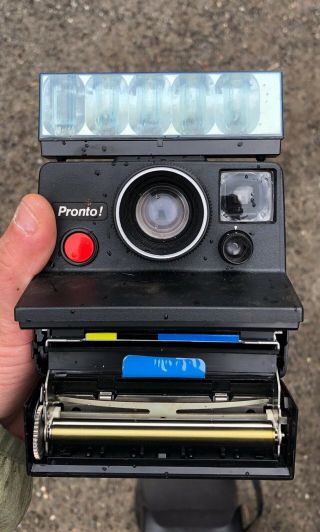 Vintage Polaroid Pronto Land Camera & Leather Carry Bag - Uses Sx - 70 Film -
