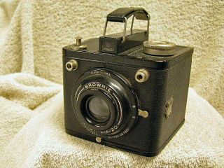 Vintage/Antique Eastman Kodak Brownie Flash Six - 20 complete with Flash unit 2