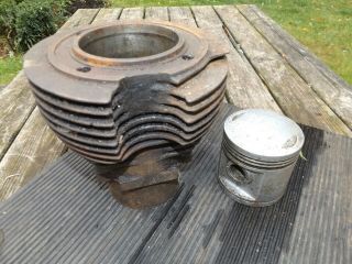 Vintage Velocette Mss Motorcycle Cylinder Barrel And Piston Top Fin