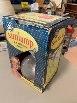 1961 Ge Sunlamp 275w Bulb Mid Century Box Graphics Sun Tan Kit Vintage 1960s