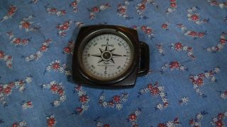 Vintage Bakelite Showay Taylor Compass About 1 7/8 Inch Wide With Handle