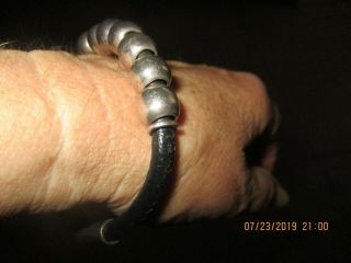 VINTAGE SILVER WORLD BRACELET W/STERLING BALL BEADS AND LEATHER MEXICO SIGNED 4