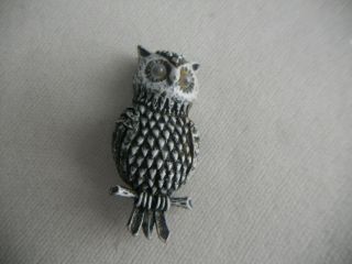 Vintage Florenza Signed Black & White Enamel Owl Brooch Googly Eyes