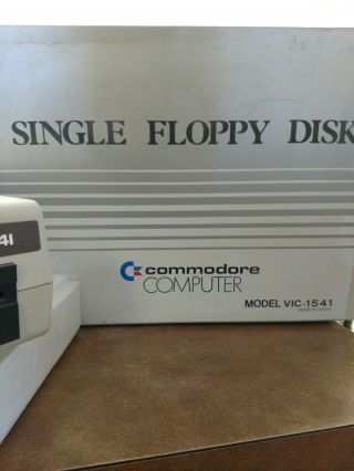 Commodore 1541 Floppy Disk Drive - No Cables