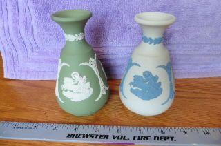2 Vintage Wedgwood Jasperware Bud Vases Green & White Neoclassical Oil & Vinegar