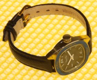 Women ' s Vintage LOUIS FREY Mechanical Hand - Wind Watch SWISS MADE WORK WELL 2