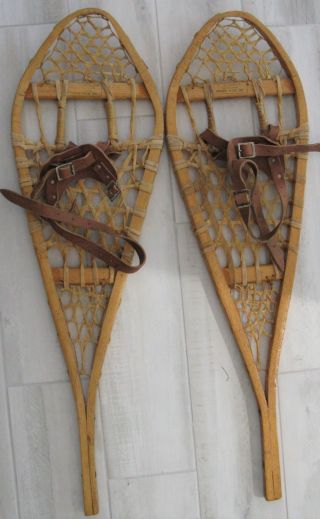 Vintage Wooden Snowshoes Huron Village 10 X 33 Size Lady Child Cabin Decor