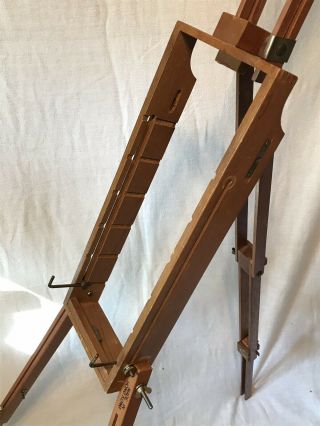 Vintage M.  Grumbacher Inc.  Easel 276 Made in Hong Kong Field Travel Wood Easel 6