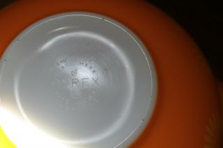 Set of 2 Vintage Pyrex Daisy Orange Cinderella Bowls 1.  5 QT & 4 QT 4