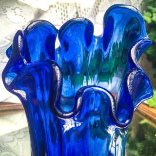 Vintage Cobalt Blue Art Glass Swung Vase Stretched Asymmetrical Wavy Rim 8” Tall 2