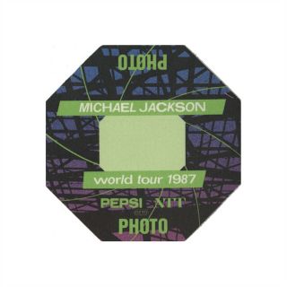 Michael Jackson Authentic 1987 Bad Tour Satin Cloth Backstage Pass Vintage