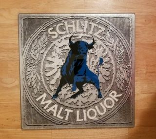 Schlitz Malt Liquor Bull Vintage Advertising Wall Plaque And Matching Bar Tray