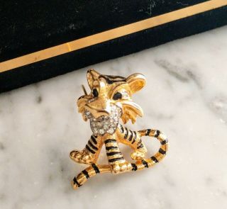 Vintage Brooch Signed Jomaz Tiger Lion Jeweled Clear Red Crystals Gold Tone Pin