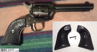 Vintage Factory Plastic Target Gun Grips For E - 15 Buffalo Scout.  22 S/a Revolver