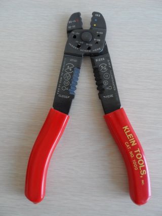 VINTAGE KLEIN TOOLS,  INC.  CAT.  NO 1000 STRIPPER WIRE CUTTER 6 - IN - 1 MADE IN USA 2
