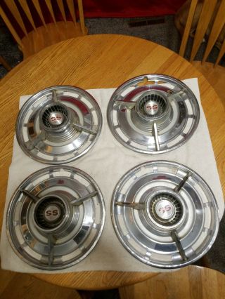 Vintage 1963 Chevrolet Chevy Impala Ss Spinner Hubcaps - 63 Chevy Hubcaps