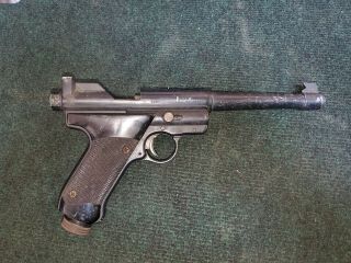 Vintage Crosman mark II target air pistol.  177 cal.  Pellet CO2. 3