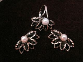 Vintage Set,  Jewelry From Test Silver 925.  Silver Earrings With Pearls And Silve