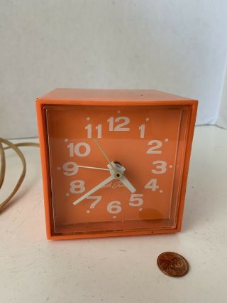 Vintage Mcm 1972 Seth Thomas Orange Cube Electric Clock.