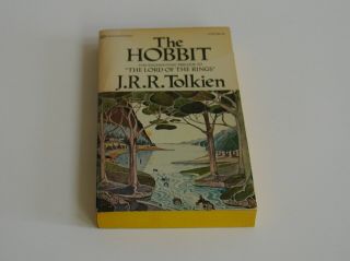 J.  R.  R.  Tolkien The Hobbit Prelude To Lord Of The Rings Trilogy Vintage 1978 Book