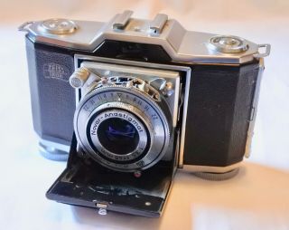 Vintage Zeiss Ikon Ikonta Camera 45mm Lens 1:3.  5 Novar Anastigmat Lens