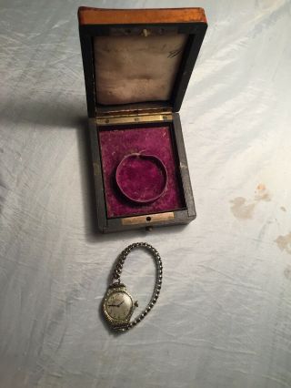 Vintage Lady Elgin 15 Jewel 14 Kt Gold Filled Woman ' s Wrist Watch NR 2