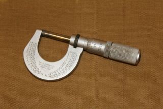 Vintage Starrett No.  T230 0 - 1” Micrometer Carbide Face Machinist Measuring Tool