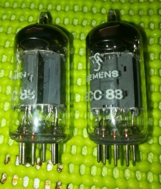 2 x SIEMENS 12AX7 ECC83 Matched,  1957,  mC1 ‡7F LongPlates,  17mm,  top strong testd 2