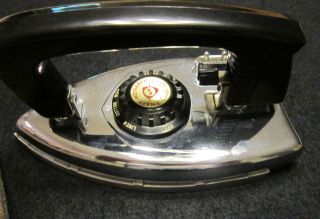 Vintage Knapp - Monarch Gad - About Electric Folding Travel Iron Cat.  No.  17 - 562 2