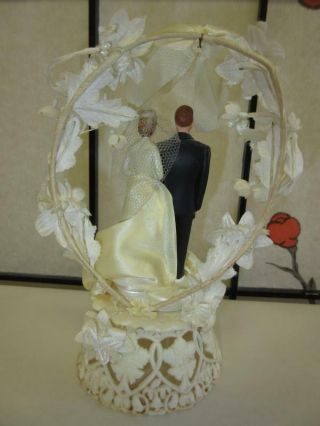 Vtg 50s BRIDE GROOM WEDDING CAKE TOPPER Sweetheart Dress Pillbox Hat Flower Arch 6