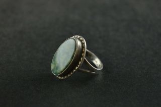 Vintage Sterling Silver Etched Green Stone Oval Ring - 7g