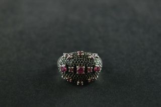Vintage Sterling Silver Dome Ring W Black & Pink Stones - 6g
