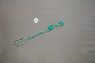 Vintage Czech Or Peking Green Glass Necklace