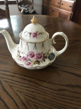 Vintage Floral Sadler Teapot W/ Pink Roses Gold Trim Made In England