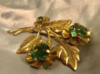HUGE 1940’S RETRO DECO VINTAGE GOLD - PLATED LIME GREEN RHINESTONE BROOCH 2