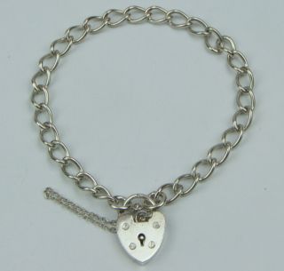 Vintage Sterling Silver 7.  5 " Charm Bracelet With Padlock & Chain Hallmarked
