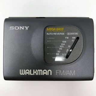 Vintage Sony Walkman WM - FX50 FM/AM Radio Cassette Player for PARTS/REPAIR 2