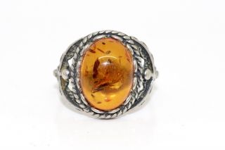 A Lovely Large Vintage Sterling Silver 925 Baltic Amber Statement Ring 13588