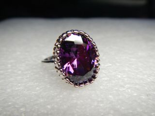 Vintage Sterling Silver Purple Amethyst Oval Cut Gemstone Ring
