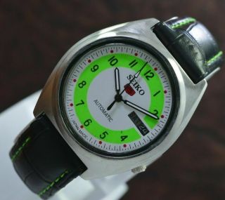 Vintage Seiko 5 Day Date 17 Jewels 7009 Movement Men ' s Wrist Watch 2
