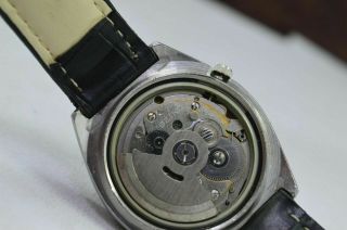 Vintage Seiko 5 Day Date 17 Jewels 7009 Movement Men ' s Wrist Watch 5