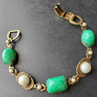 Mid Century Vintage Jade Green Peking Glass Pearl Brass Flower Bracelet W90