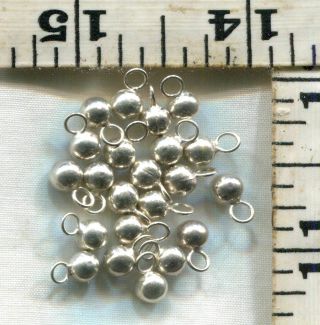 Vintage Sterling Bracelet Charm 95800 5 Grams Small Ball Charms Or " Chaff " $18