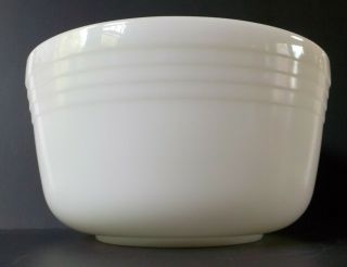 Pyrex Milk Glass Ribbed Mixer Mixing Bowl 8 Vintage Kitchen Glassware