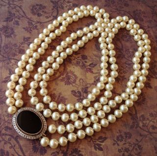 Vintage Necklace Signed Panetta Long Knotted Pearls Rhinestone Clasp Pendant 3